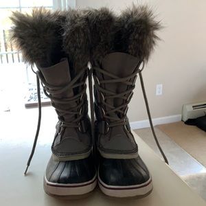 Sorel Joan of Arctic boots